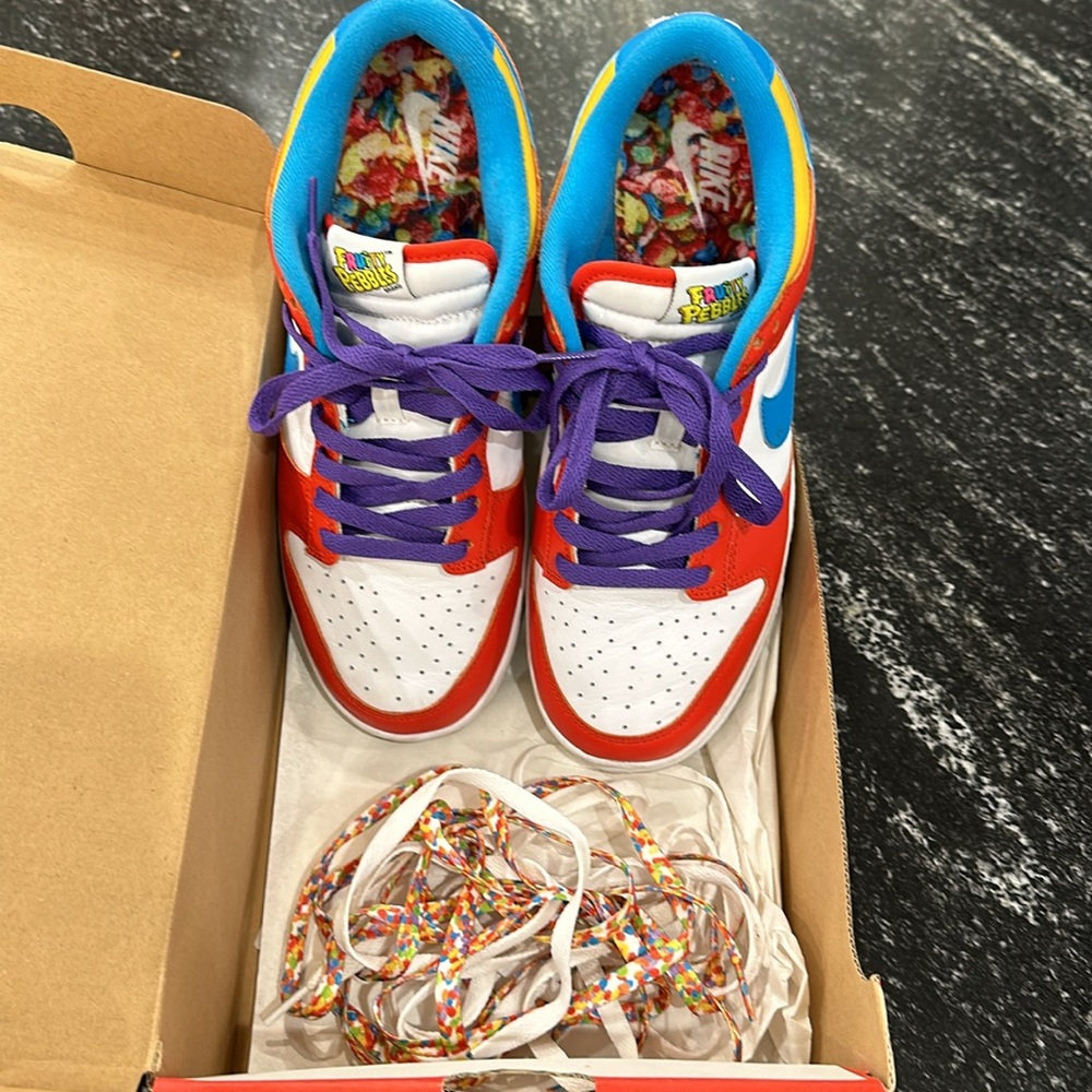Nike Pebbles Dunks - Picture 8 of 11